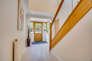 Entrance Hallway- click for photo gallery
